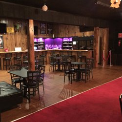 Kittie's Lounge