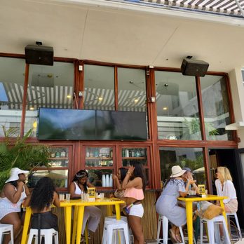 Limonada Bar + Brunch - Outside seating but thats not our table - Breakfast & Brunch Near Me - Miami Beach, Florida Limonada Bar + Brunch - Outside seating but thats not our table - Breakfast & Brunch Near Me - Miami Beach, Florida