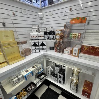 See's Candies - Fall display - Candy Stores Near Me - San Jose, California See's Candies - Fall display - Candy Stores Near Me - San Jose, California