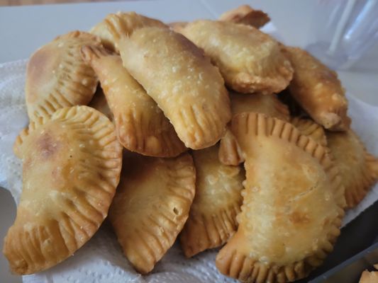 Aloha De Nada Empanadas by null