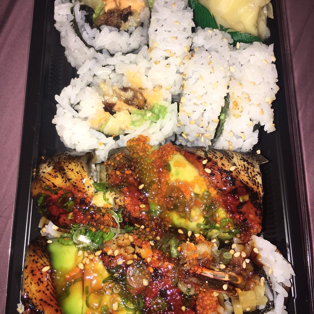 Ikoi Sushi - Spider Roll & Dragon Roll - Sushi Bars Near Me - San Rafael, California Ikoi Sushi - Spider Roll & Dragon Roll - Sushi Bars Near Me - San Rafael, California