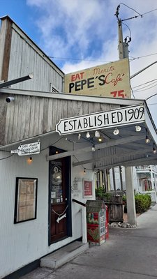 Pepe's Cafe by null