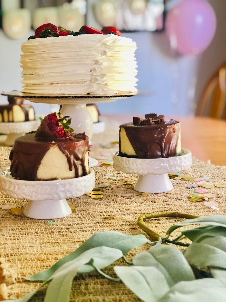 DAINTY CHEESECAKE COMPANY Updated September 2024 60 Photos 3061 Philips Hwy, Jacksonville