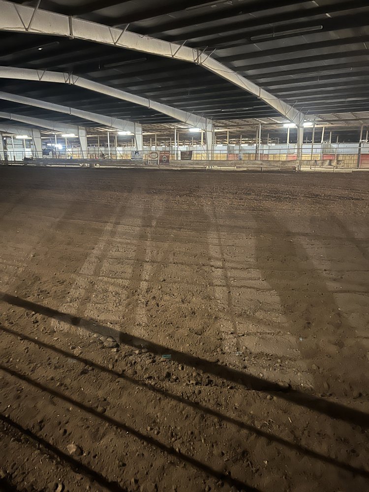 LAZY R&B RANCH Request Information 11838 Civil War Rd, Carthage