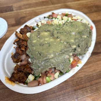 Chipotle Mexican Grill - Questionable guac. - Fast Food Near Me - Syosset, New York