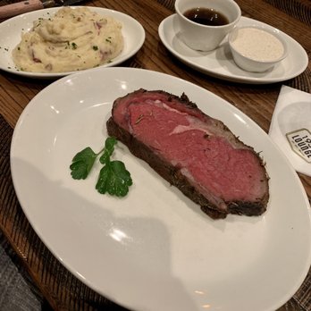 1933 Lounge - Prime rib with as jus and horseradish mashed potatoes - Steakhouses Near Me - Fishers, Indiana