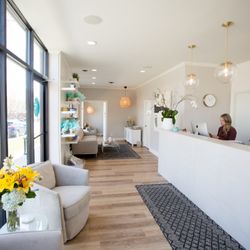 Hollyday Med Spa + Aesthetics