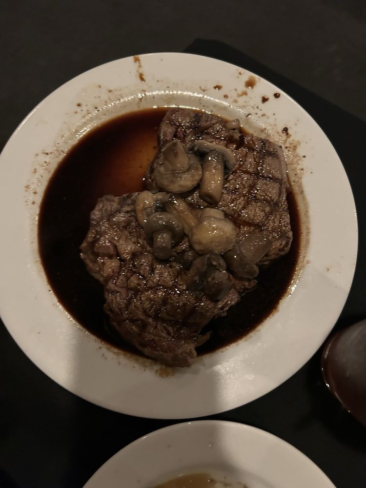 Food from Eddie's Steak & Seafood