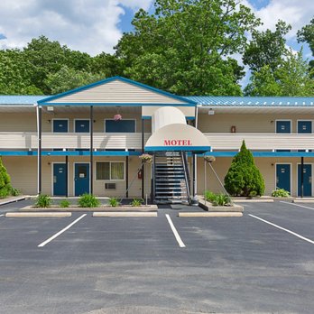 Rodeway Inn Milford - I-84 - Hotels Near Me - Milford, Pennsylvania Rodeway Inn Milford - I-84 - Hotels Near Me - Milford, Pennsylvania