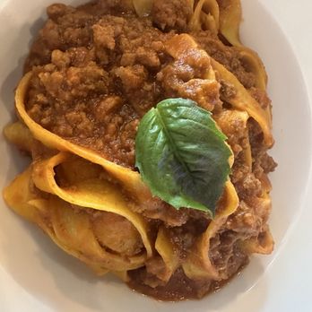 O Munaciello Coral Way - Homemade pasta with beef and pork sauce - Italian Near Me - Miami, Florida O Munaciello Coral Way - Homemade pasta with beef and pork sauce - Italian Near Me - Miami, Florida