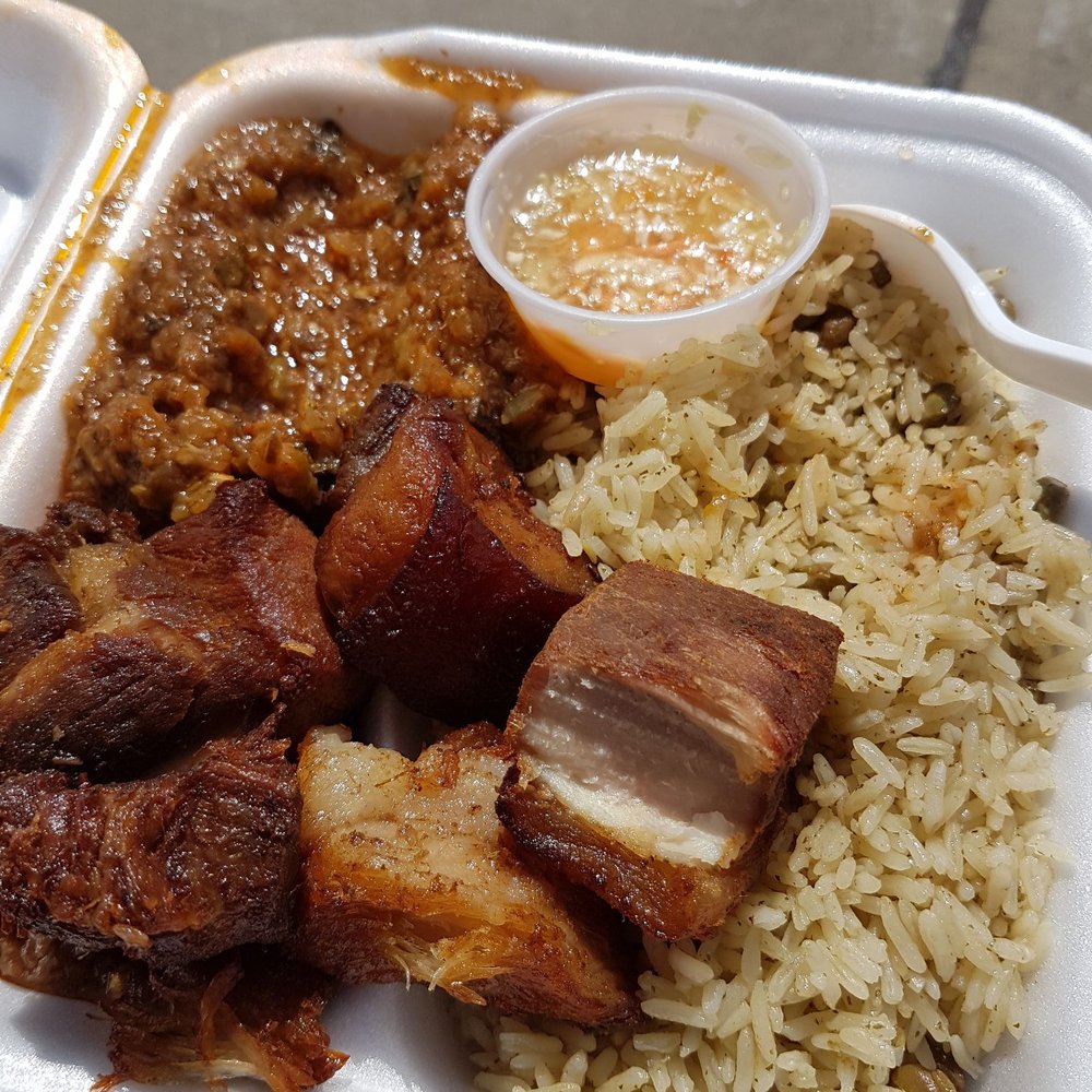 Andreamise - Griot, veg, green pea rice and pikliz. Yum! - Haitian Near Me - Montreal, Quebec