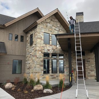 Eckland Window Cleaning - Window Washing Near Me