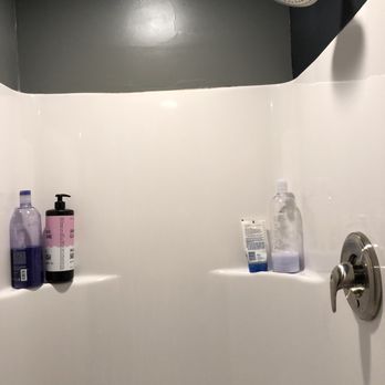 23 Fit Club - Inside the shower - Gyms Near Me - Bellevue, Washington