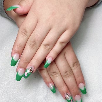 Sparkling Nails & Spa - Nails by Heidi #dippingpowderwtip #frenchnailswdesigns - Nail Salons Near Me - Orange, California