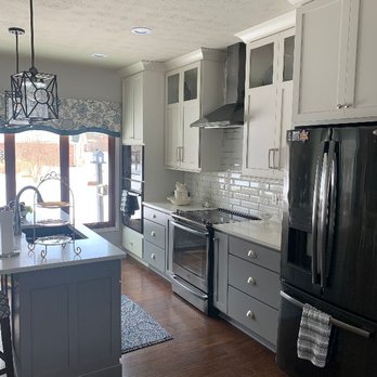 D Ray Decor - Amazing transformation in this remodeled kitchen! - Home Decor Near Me - Greenwood, Indiana D Ray Decor - Amazing transformation in this remodeled kitchen! - Home Decor Near Me - Greenwood, Indiana