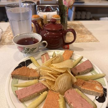 Heidelberg Haus - Bakeries Near Me - Indianapolis, Indiana Heidelberg Haus - Bakeries Near Me - Indianapolis, Indiana