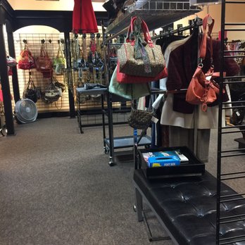 Clothes Mentor Springfield, PA - Women's Clothing Near Me - Springfield, Pennsylvania