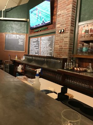 The Public House at The Alexander by null