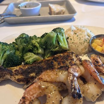 Bonefish Grill - Mahi Mahi & Shrimp with garlic mashed potatoes and seasonal vegetables - Seafood Near Me - Lakewood, Colorado Bonefish Grill - Mahi Mahi & Shrimp with garlic mashed potatoes and seasonal vegetables - Seafood Near Me - Lakewood, Colorado