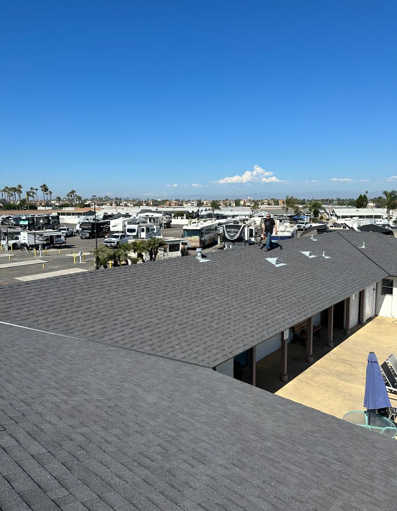 Slide of Leyva's Roofing & Services