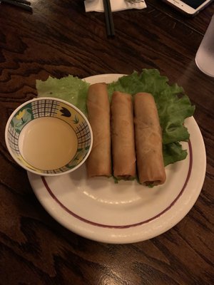 Le’s Vietnamese Restaurant by null