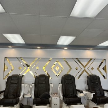 Polished Nail Lounge - inside - Nail Salons Near Me - Orange, California Polished Nail Lounge - inside - Nail Salons Near Me - Orange, California