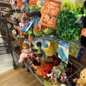 TJ MAXX - Updated December 2025 - 48 Photos & 71 Reviews - 9828 Great