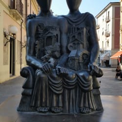 Museo all'aperto Bilotti - I due archeologi, Giorgio De Chirico