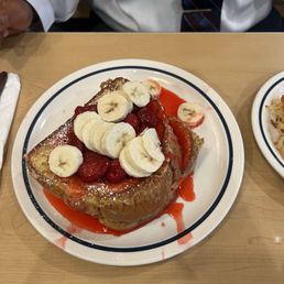 Thick N Fluffy Strawberry Banana French Toast
