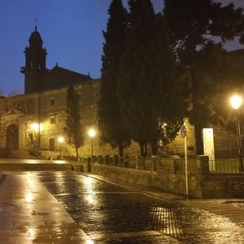 Museo do Pobo Galego - Museo do Pobo Galego at NIght - Museums Near Me - Santiago de Compostela, C