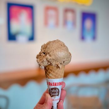 Moo Moo Mia - Scoop of the special August flavor Cookie Butter on a kids waffle cone - SO GOOD! - Ice Cream & Frozen Yogurt Near Me - Monrovia, California
