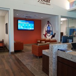 VyStar Credit Union - Inside lobby