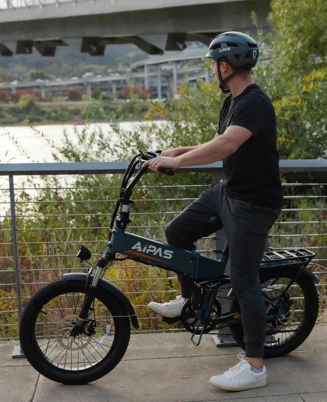 Social spots from Ebike Oasis