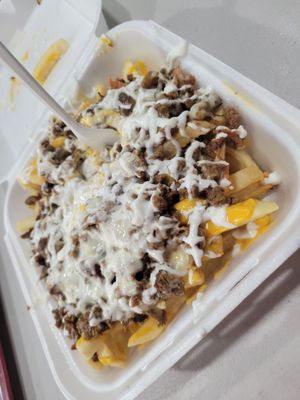 Leo's Tacos Truck by null