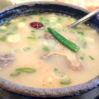 Kunjip - Kko Ri Gom Tang - Ox Tail Soup with Green Onion and Dried Jujube - Korean Near Me - Santa Clara, California