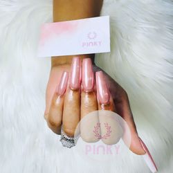 Pinky Nails - Love this chrome nails!
