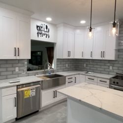 Mingda Hardwood Floor & Tile