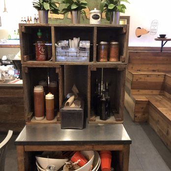 Toss Noodle Bar - Sauce station! - Asian Fusion Near Me - Berkeley, California