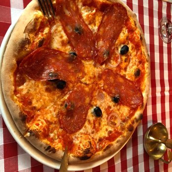 DaGiorgio's - Pizza Diavolo: große Klasse!!! - Italian Near Me - Berlin, BE DaGiorgio's - Pizza Diavolo: große Klasse!!! - Italian Near Me - Berlin, BE
