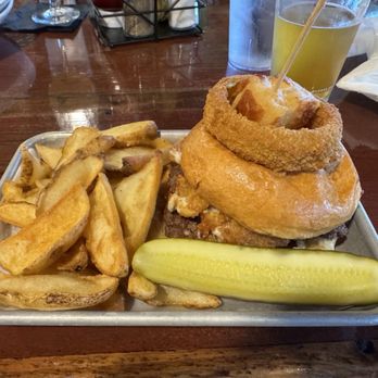 The Millstone - Wisconsin Smash - Pizza Near Me - Merton, Wisconsin The Millstone - Wisconsin Smash - Pizza Near Me - Merton, Wisconsin