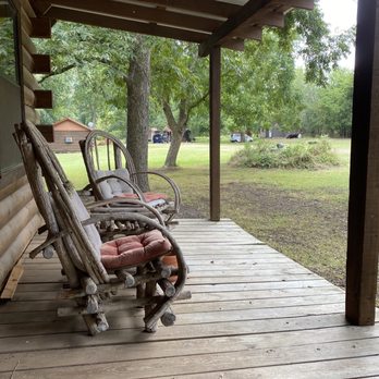 Red Top Cabins - Vacation Rentals Near Me - Sulphur, Oklahoma Red Top Cabins - Vacation Rentals Near Me - Sulphur, Oklahoma