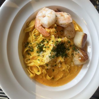 Essence Restaurant + Bar - Tagliatelle - New American Near Me - Elkhart, Indiana