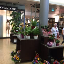 Blumen im Bahnhof
