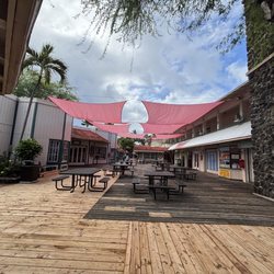 Kona Inn Shopping Village