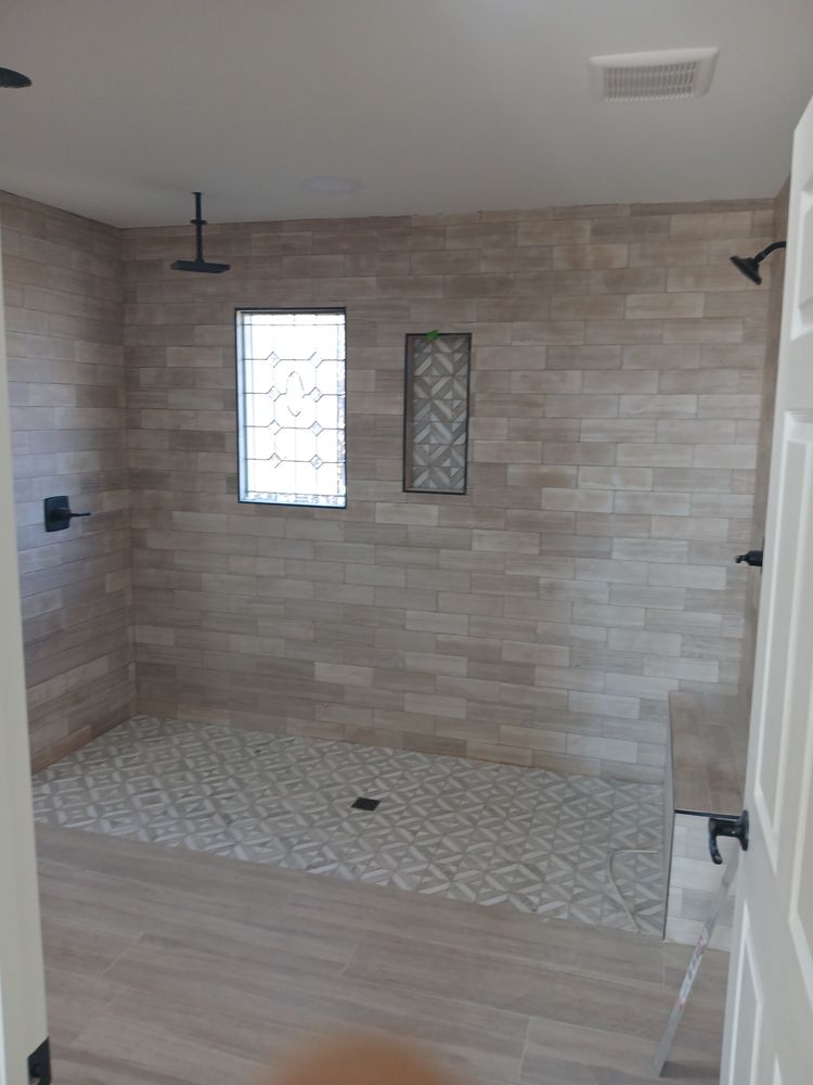 Slide of Lucas Plumbing