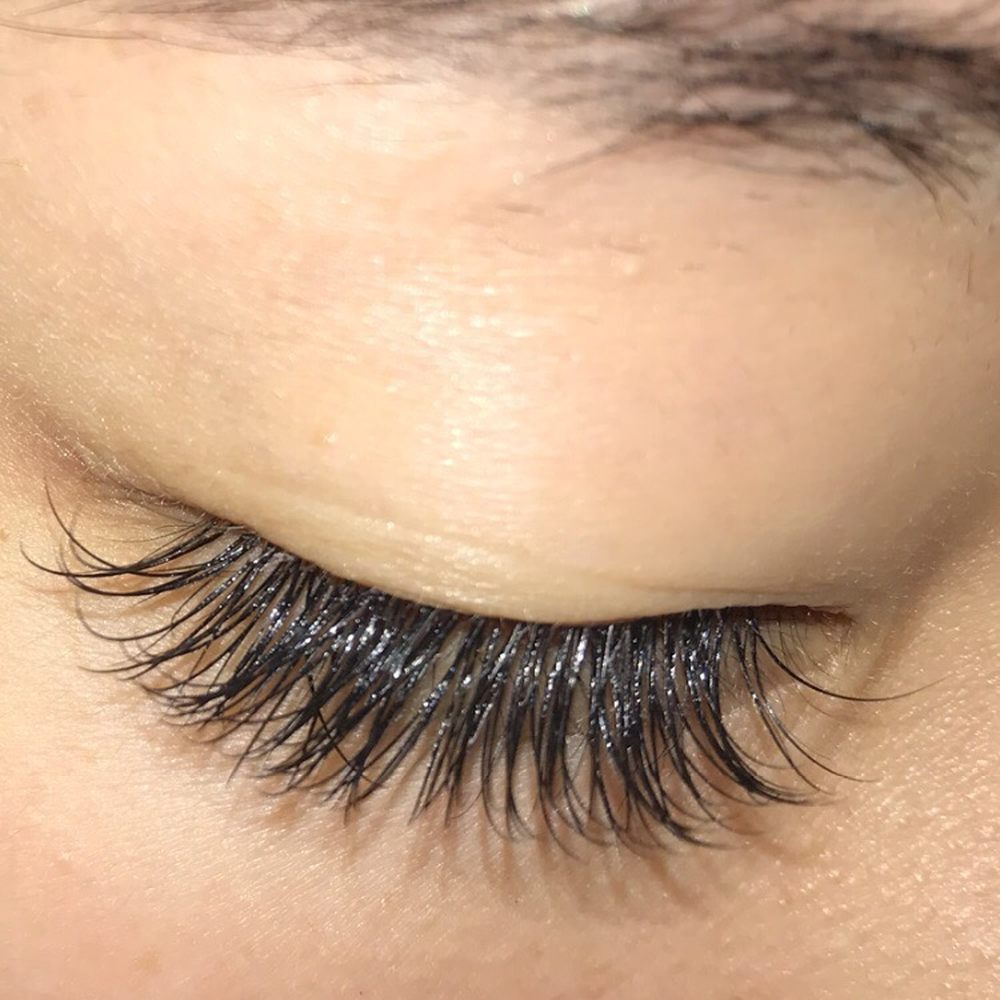 Amazing Lash Studio - DO NOT GO HERE. Notice how the false lashes are right on my eyelid. That is what caused me PAIN - Eyelash Service Near Me - Englewood, New Jersey Amazing Lash Studio - DO NOT GO HERE. Notice how the false lashes are right on my eyelid. That is what caused me PAIN - Eyelash Service Near Me - Englewood, New Jersey