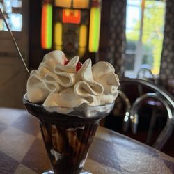 Riverside Creamery