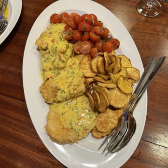 Taberna Roberto - Fried sword fish - Portuguese Near Me - Angra do Heroísmo, 20
