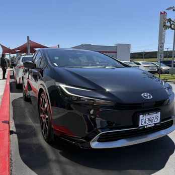 Longo Toyota - Car Dealers Near Me - El Monte, California Longo Toyota - Car Dealers Near Me - El Monte, California