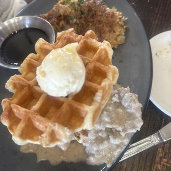 Burtons Grill & Bar - Chicken and waffles - New American Near Me - Charlottesville, Virginia Burtons Grill & Bar - Chicken and waffles - New American Near Me - Charlottesville, Virginia
